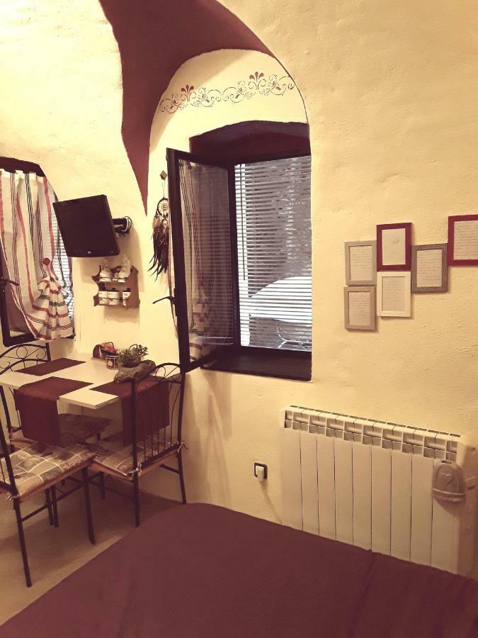 Il Torchio Διαμέρισμα Dolceacqua Εξωτερικό φωτογραφία